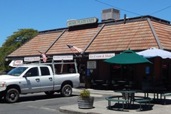 pet friendly restaurant in napa valley